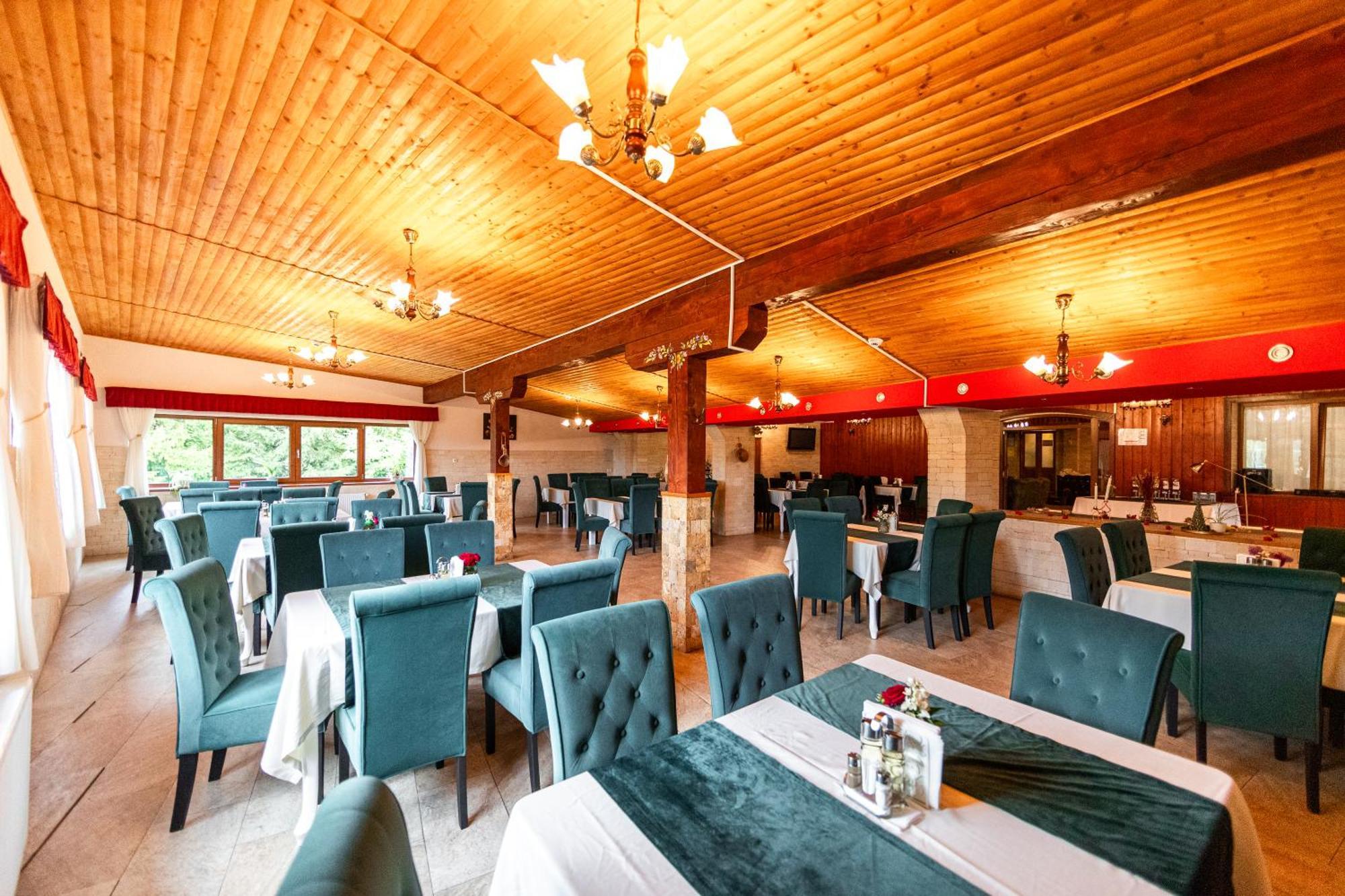 Resort Europark Фундата Екстериор снимка