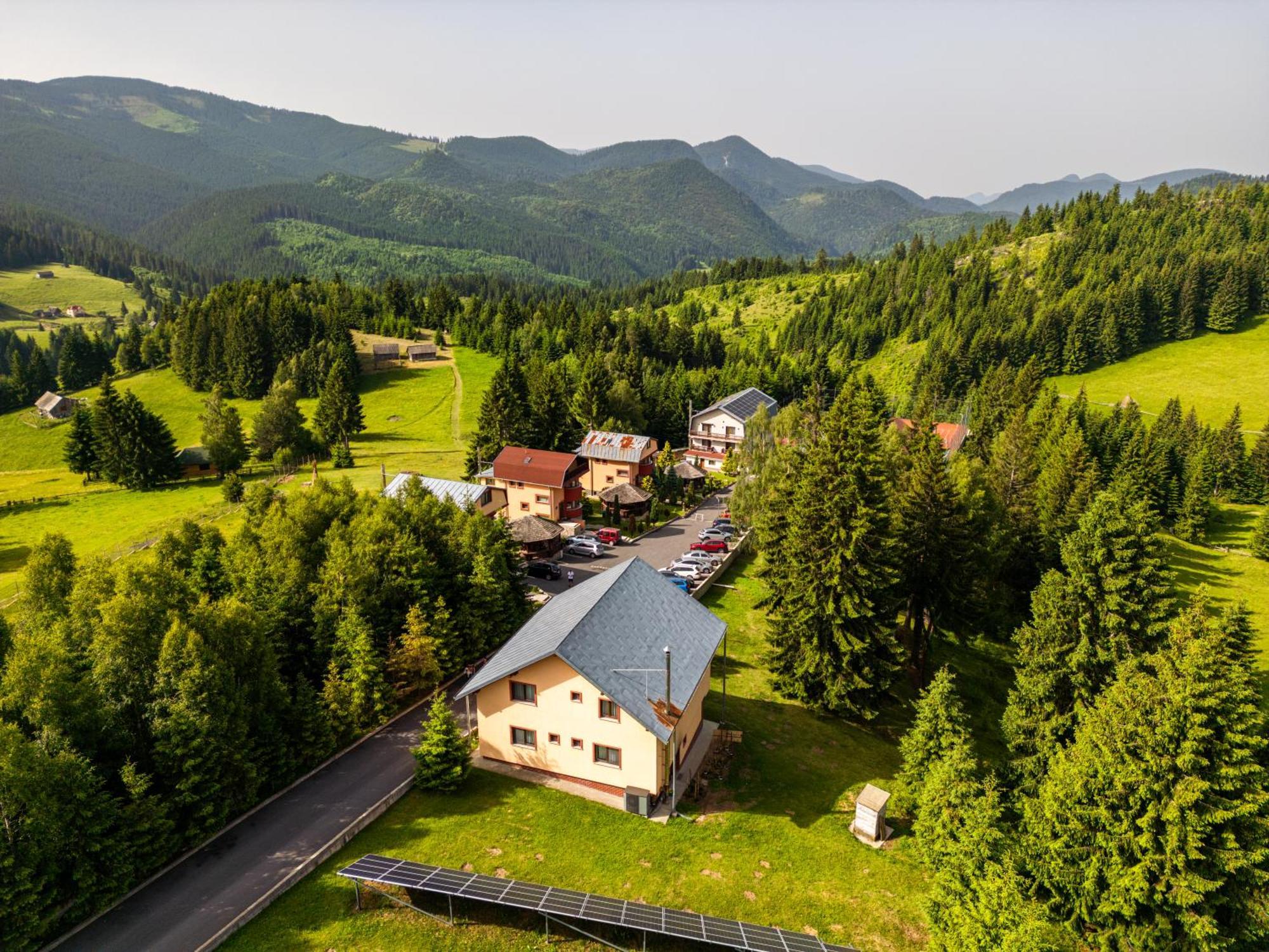 Resort Europark Фундата Екстериор снимка